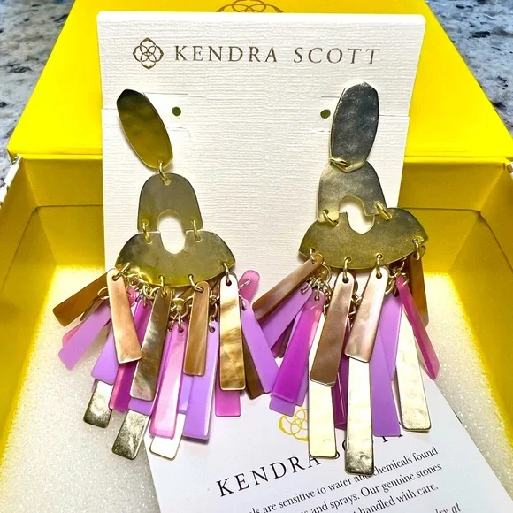 NWOT Kendra Scott Kitty Earrings Pink, Lavender & Pearl Mix Yellow Gold PERFECT! - Picture 3 of 13